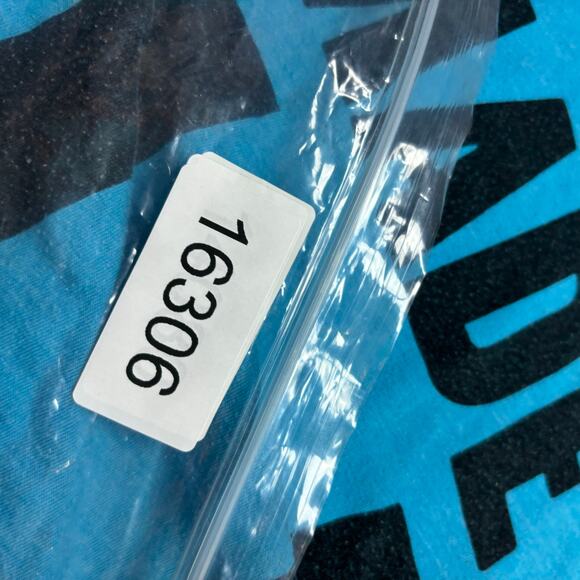 Hammer Museum 2012 Made in LA New Art Now Single Stitch T Shirt Men's Small - Picture 8 of 8